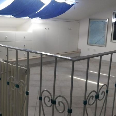 龙奇廖内Lo Scoiattolo别墅 外观 照片